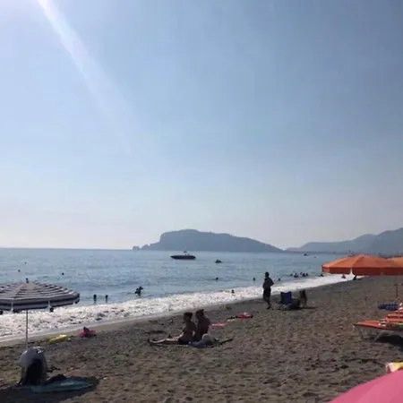 Apartament Zentrum Nehe Sandstrand Alanya